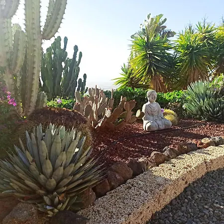 Aurora Quiet Flat With Pool And Great Mountain And Sea Views Apartment