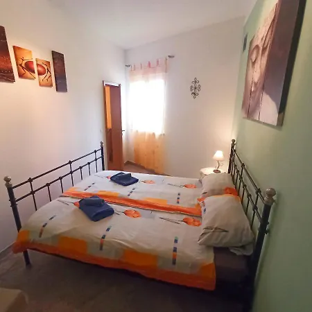 Apartment Aurora Quiet Flat With Pool And Great Mountain And Sea Views *